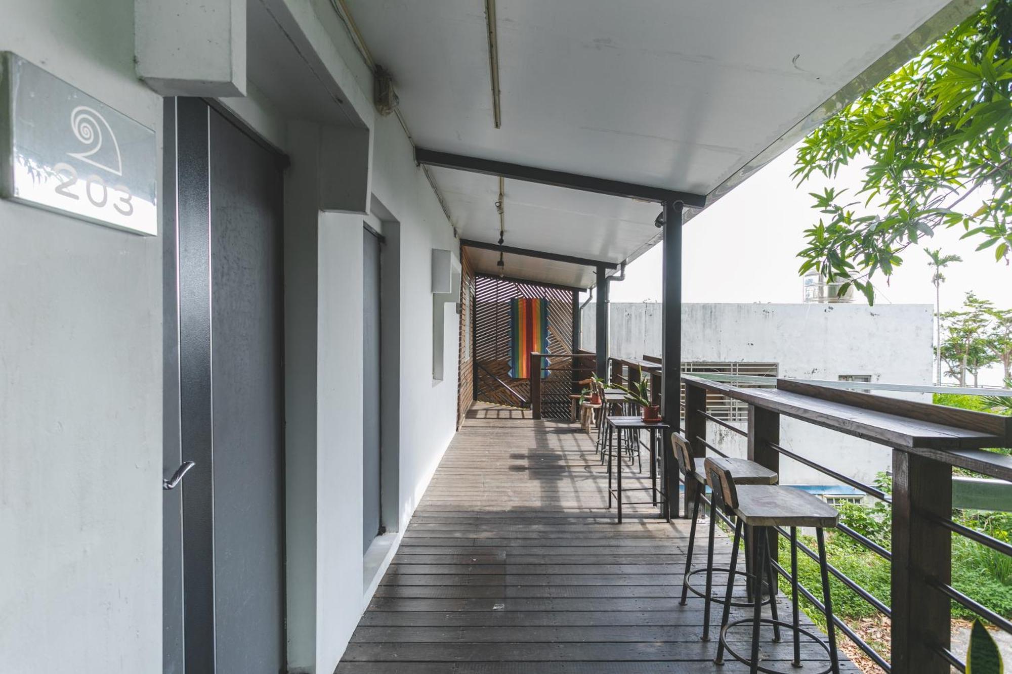 Tropical Low Boundary B&B Тонхэ Экстерьер фото
