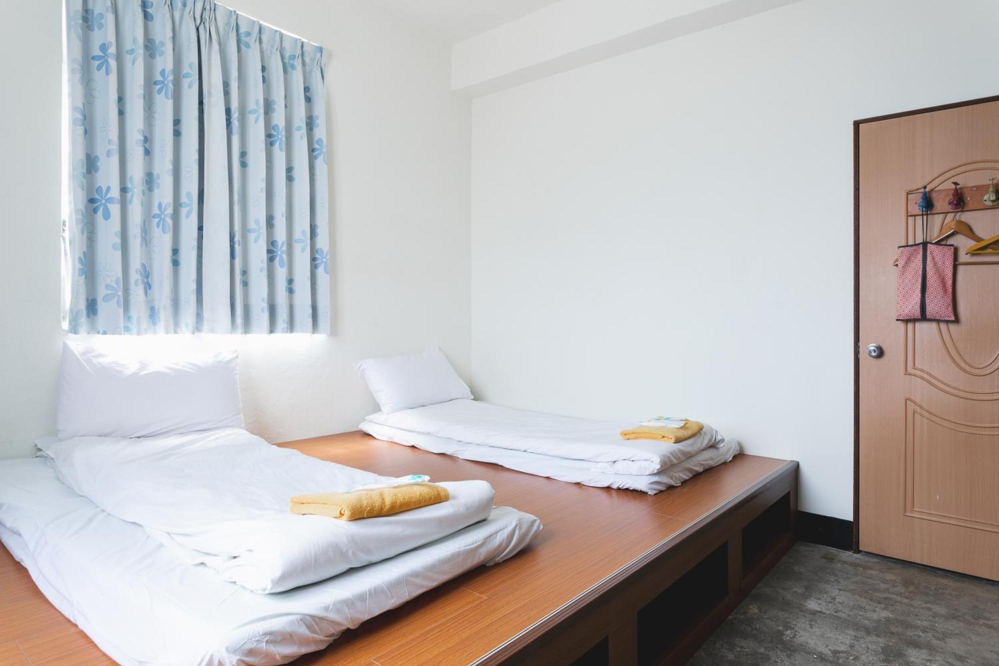 Tropical Low Boundary B&B Тонхэ Экстерьер фото