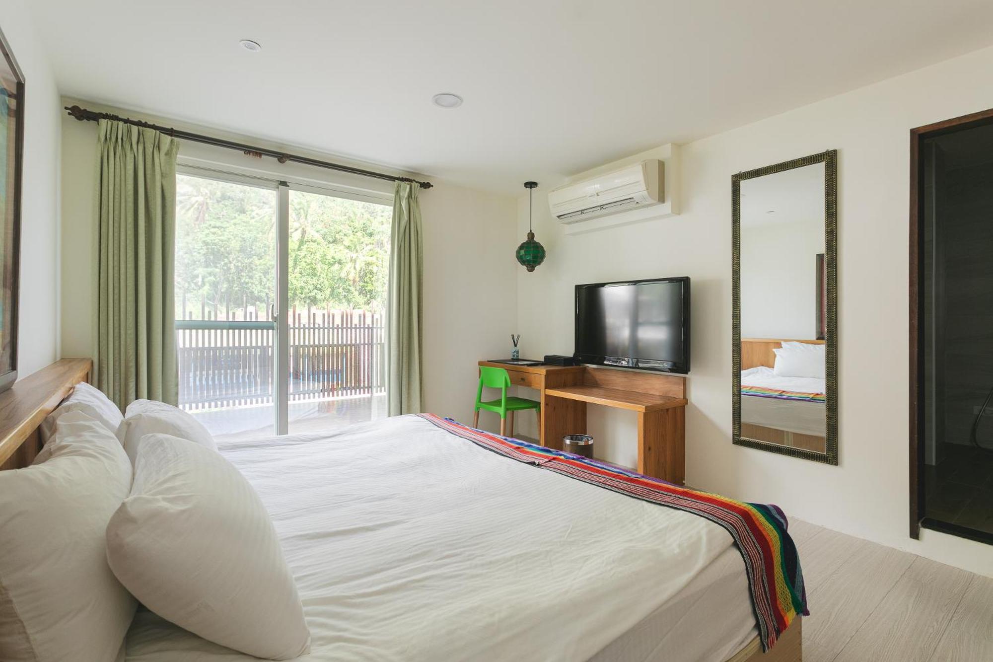 Tropical Low Boundary B&B Тонхэ Экстерьер фото
